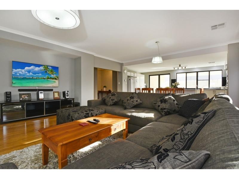 23 Hurd Road, Bullsbrook WA 6084