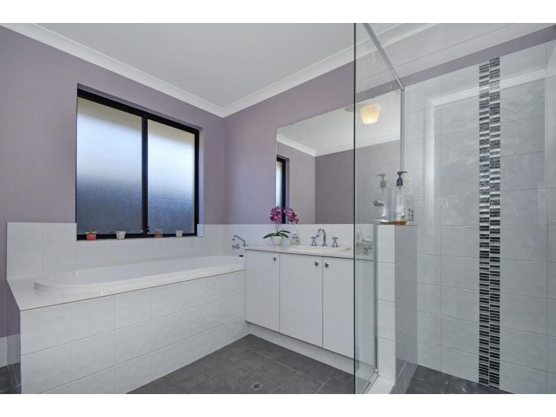 23 Hurd Road, Bullsbrook WA 6084