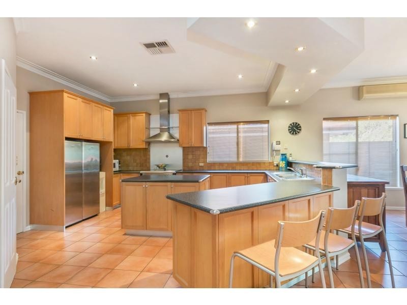 68 La Fayette Boulevard, Bibra Lake WA 6163