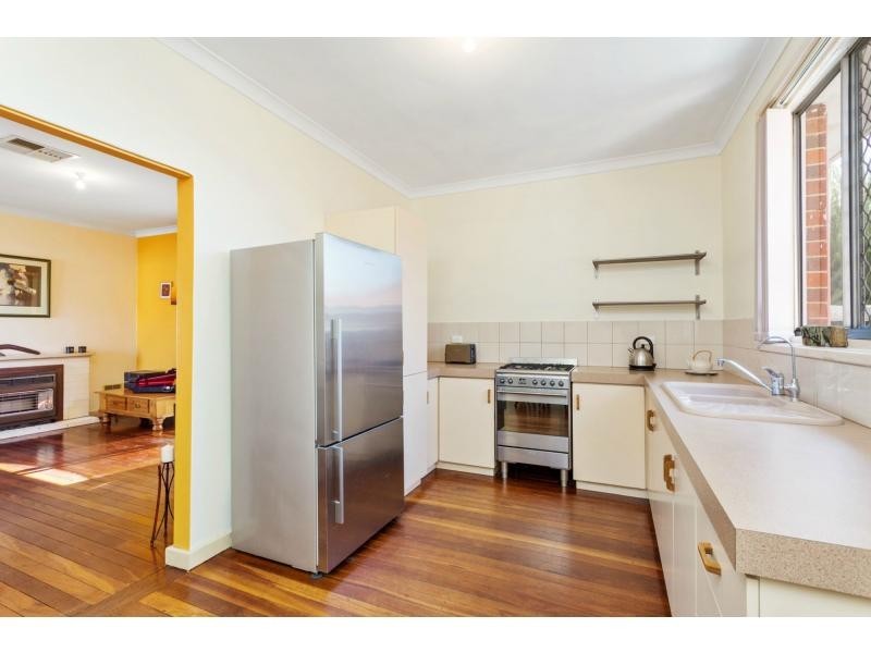 140 Hillsborough Drive, Nollamara WA 6061