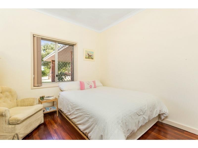 140 Hillsborough Drive, Nollamara WA 6061