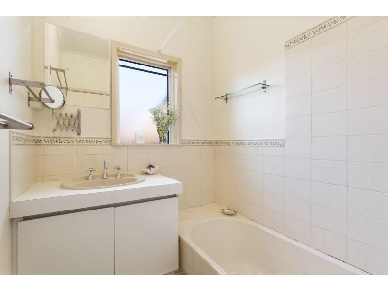 140 Hillsborough Drive, Nollamara WA 6061