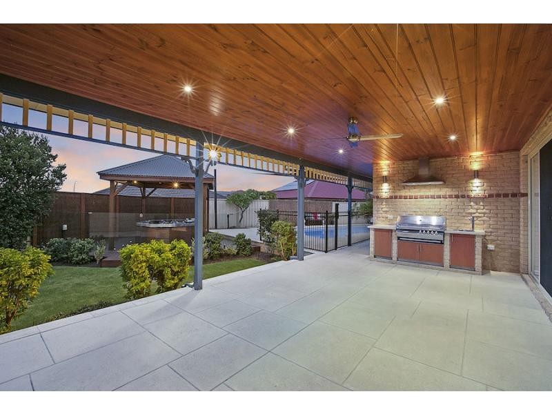 67 Monaghan Circle, Darch WA 6065