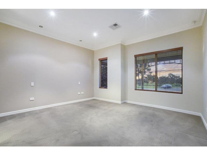 67 Monaghan Circle, Darch WA 6065