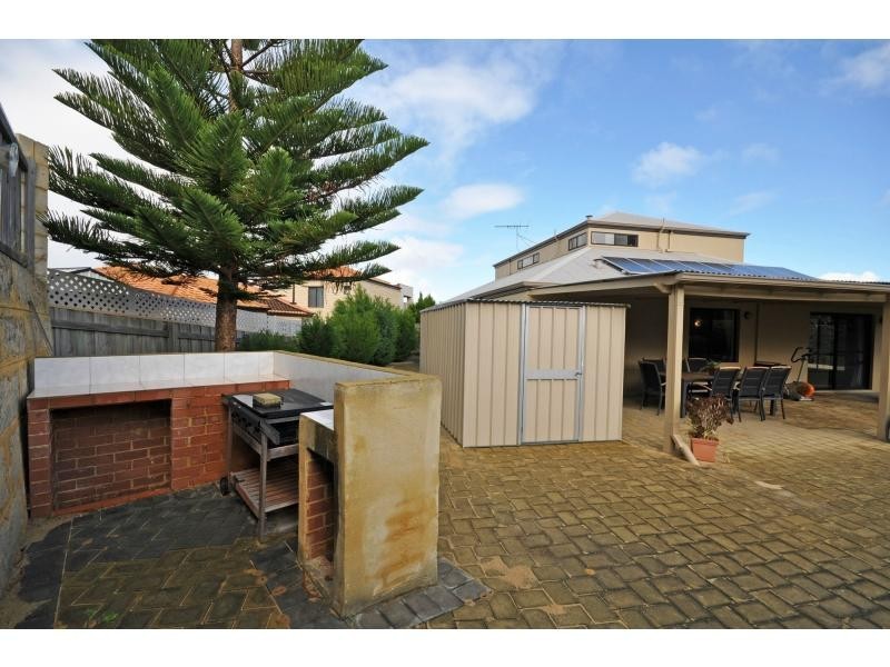56 Abbeville Circle, Mindarie WA 6030