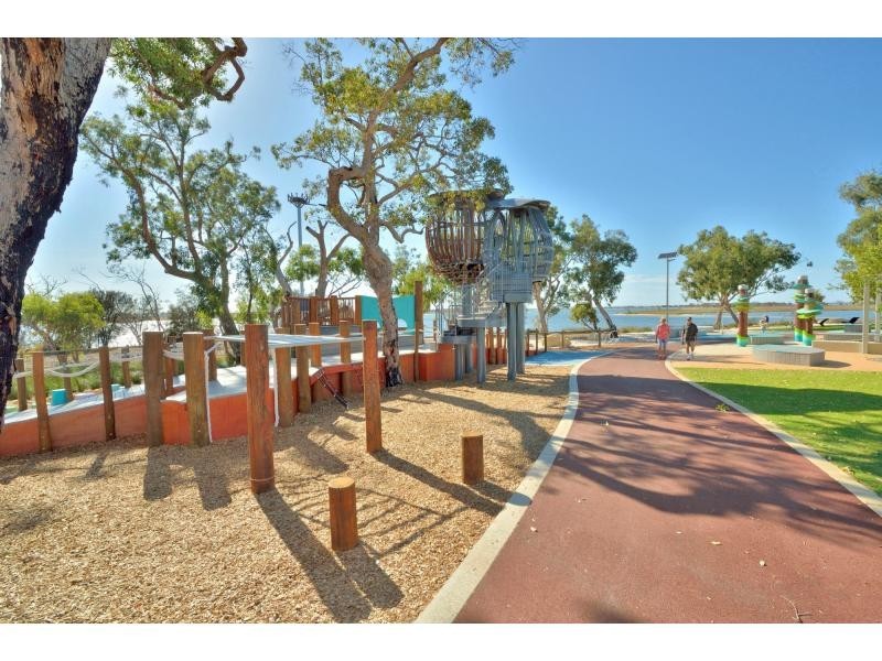 2 Flintham Way, Erskine WA 6210
