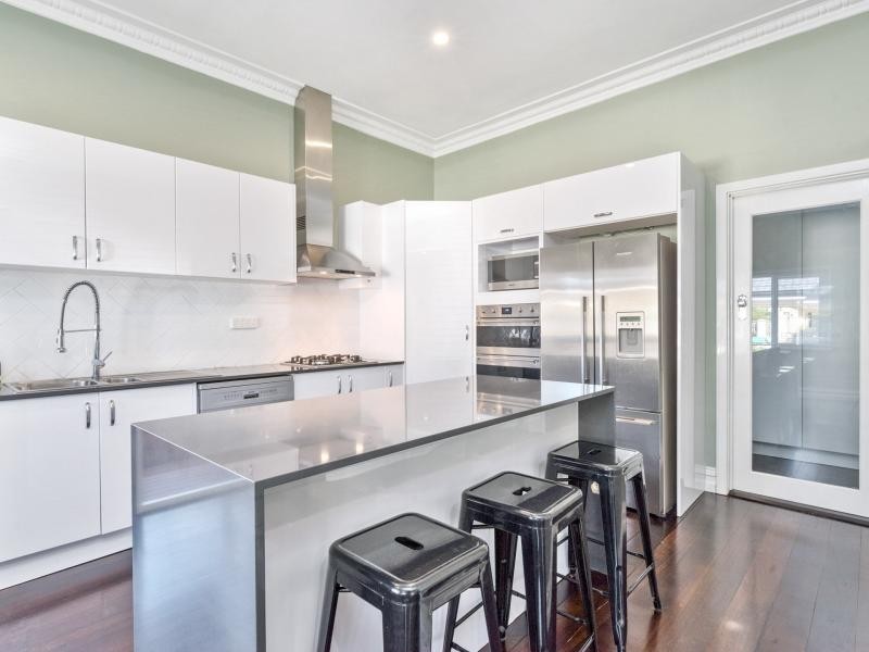 107 Sussex Street, East Victoria Park WA 6101