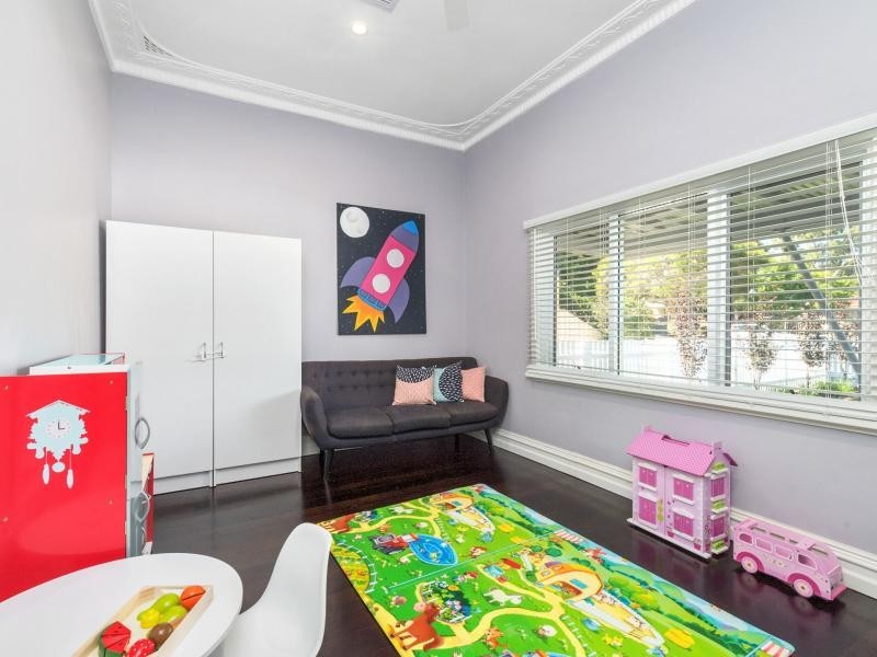 107 Sussex Street, East Victoria Park WA 6101