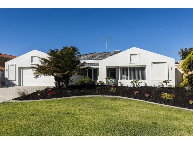 21 Watersun Drive, Silver Sands WA 6210
