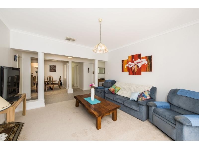 21 Watersun Drive, Silver Sands WA 6210