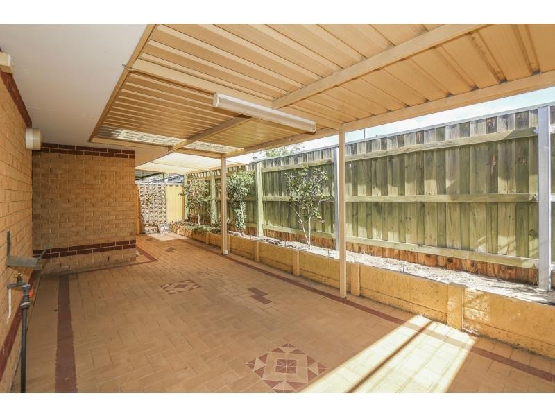 10/2 Keals Close, Bentley WA 6102