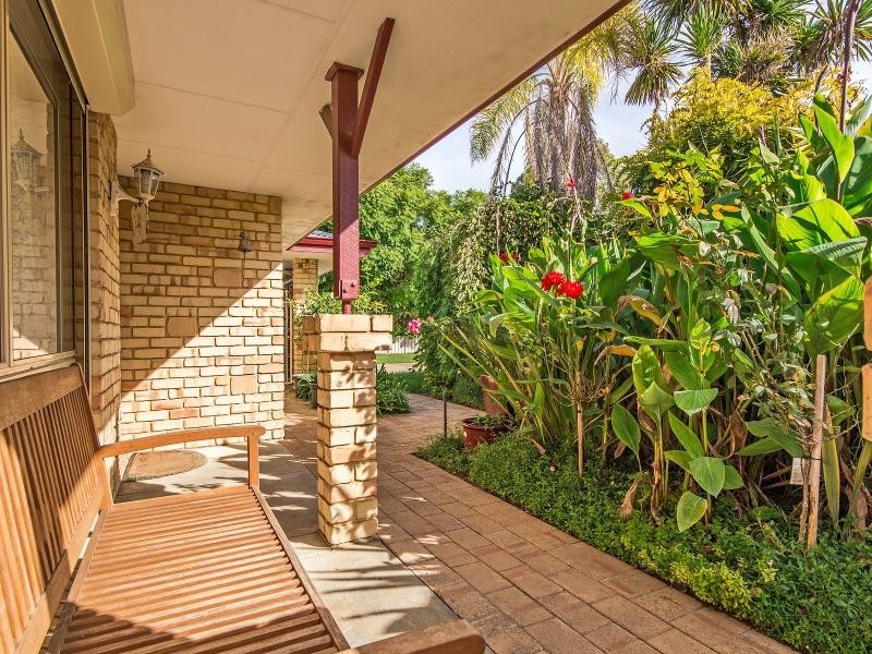 12 Baker Court, Waikiki WA 6169