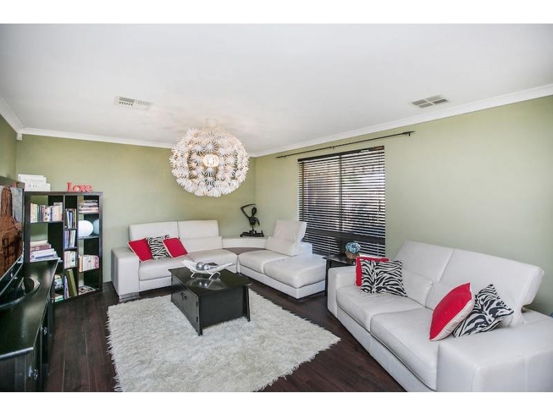 18 Nerang Mews, Merriwa WA 6030