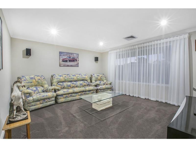 6 Djarryl Close, Falcon WA 6210