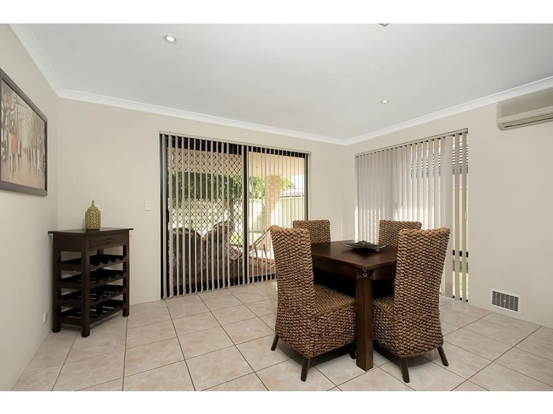 63 Kippilaw Loop, Carramar WA 6031