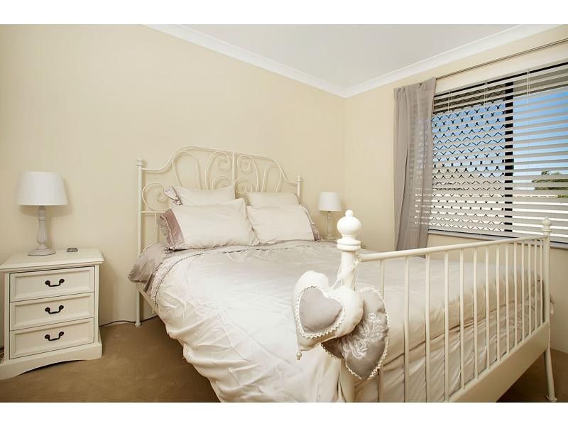 63 Kippilaw Loop, Carramar WA 6031