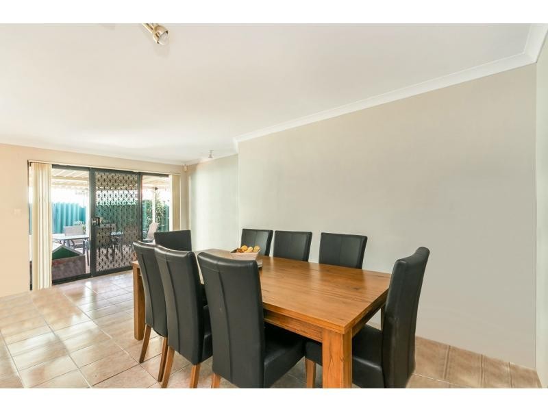 7B Glasshouse Close, Bibra Lake WA 6163