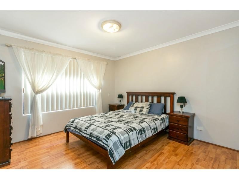 7B Glasshouse Close, Bibra Lake WA 6163