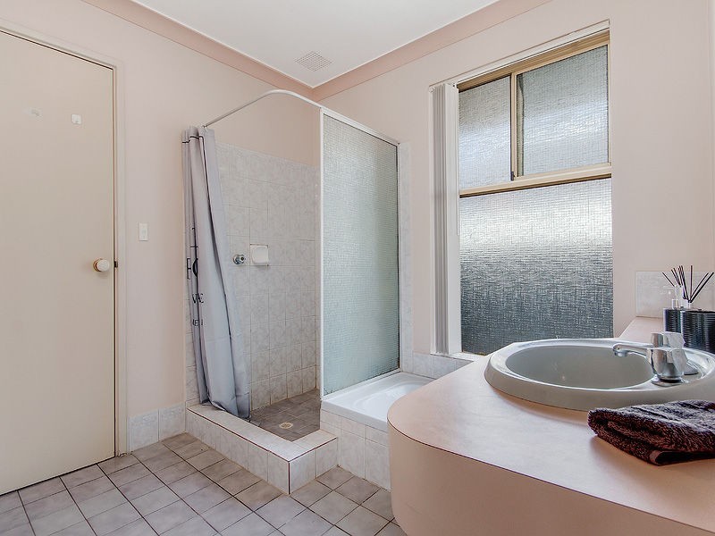 9 Quindalup Court, Hillman WA 6168