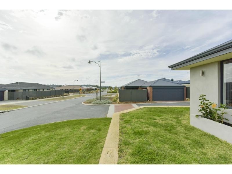12 Bonnington Way, Baldivis WA 6171