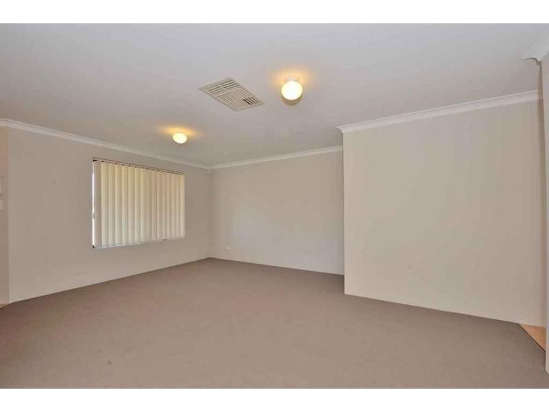 19 Althorpe Crescent, Port Kennedy WA 6172