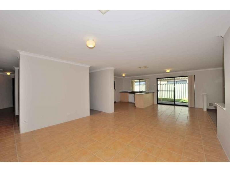 19 Althorpe Crescent, Port Kennedy WA 6172