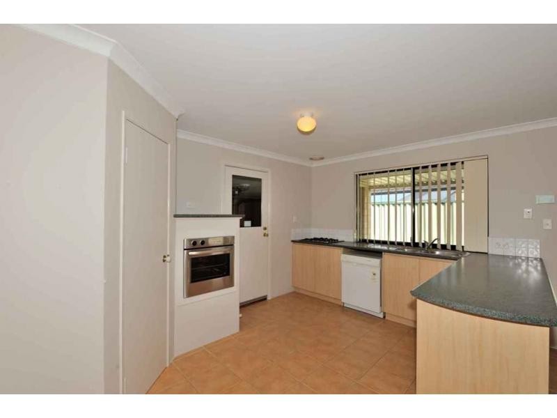 19 Althorpe Crescent, Port Kennedy WA 6172