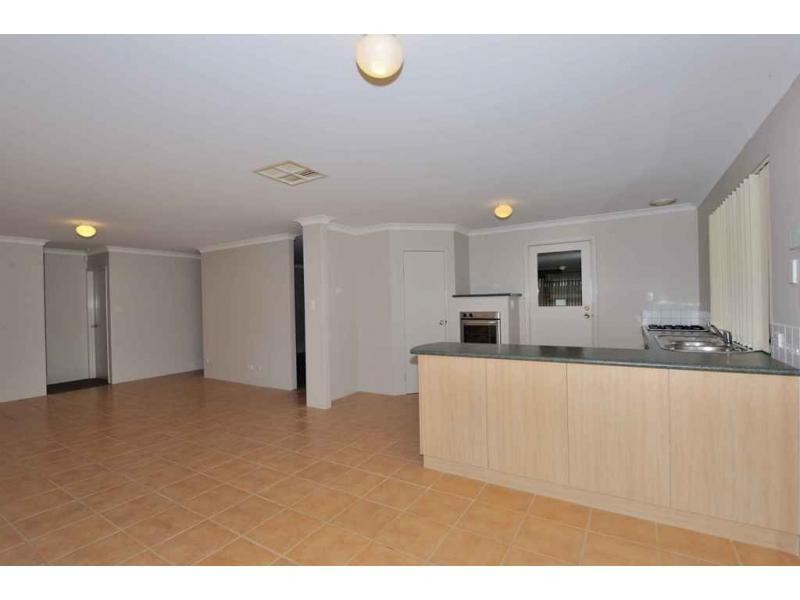 19 Althorpe Crescent, Port Kennedy WA 6172