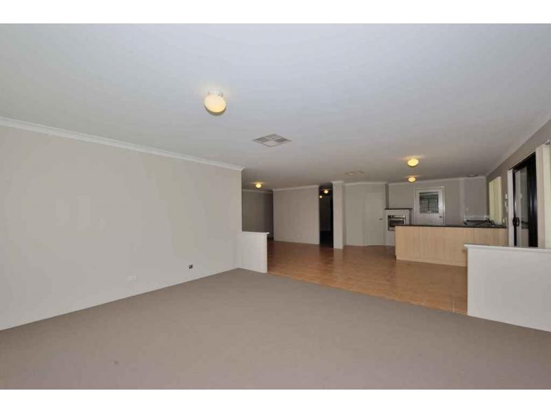 19 Althorpe Crescent, Port Kennedy WA 6172