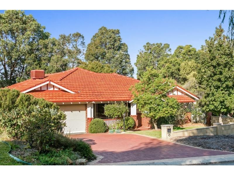 2 Greenpark Rise, Bibra Lake WA 6163