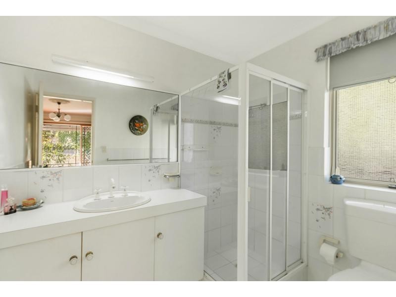 2 Greenpark Rise, Bibra Lake WA 6163