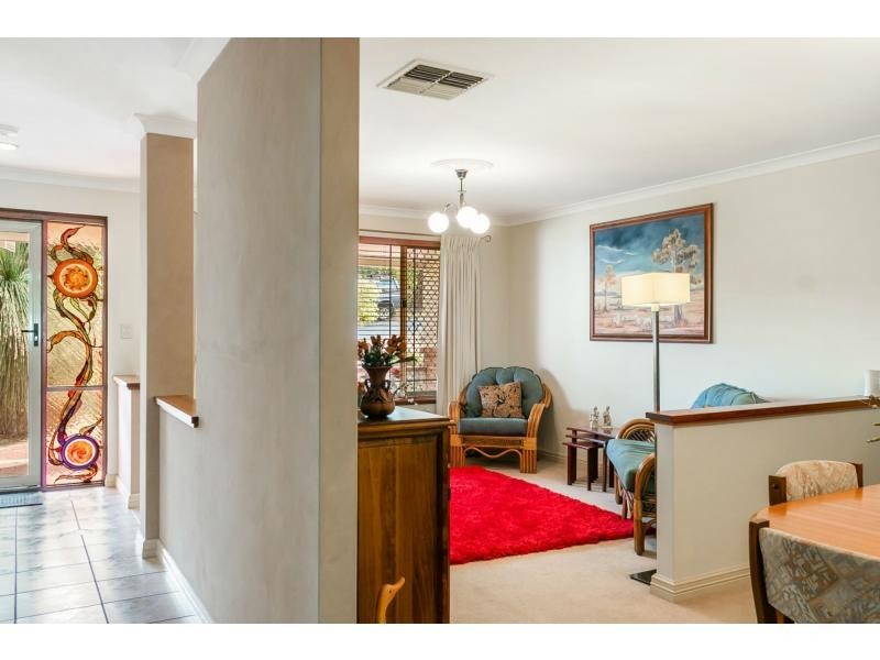 2 Greenpark Rise, Bibra Lake WA 6163