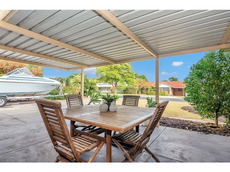 22 Dallas Crescent, Wanneroo WA 6065
