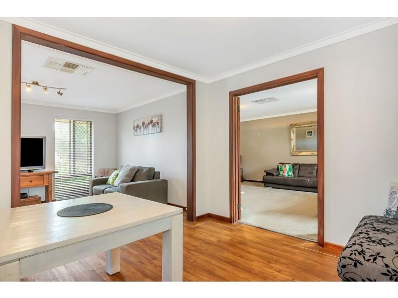 22 Dallas Crescent, Wanneroo WA 6065