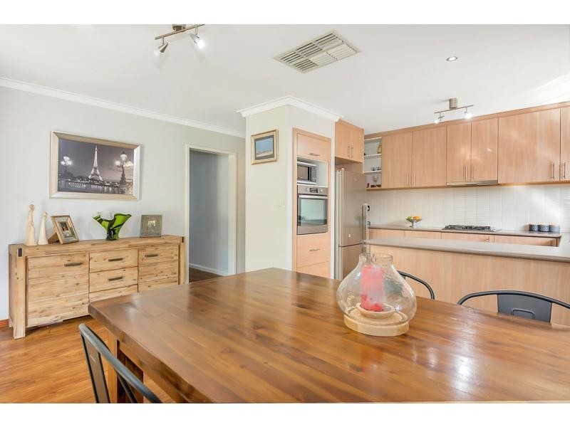 22 Dallas Crescent, Wanneroo WA 6065