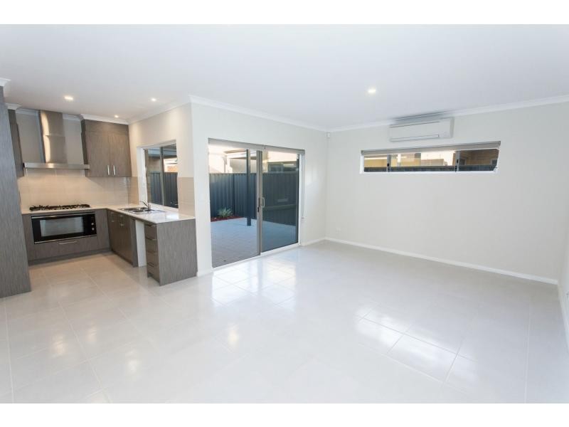 17/1 Balfour Road, Swan View WA 6056