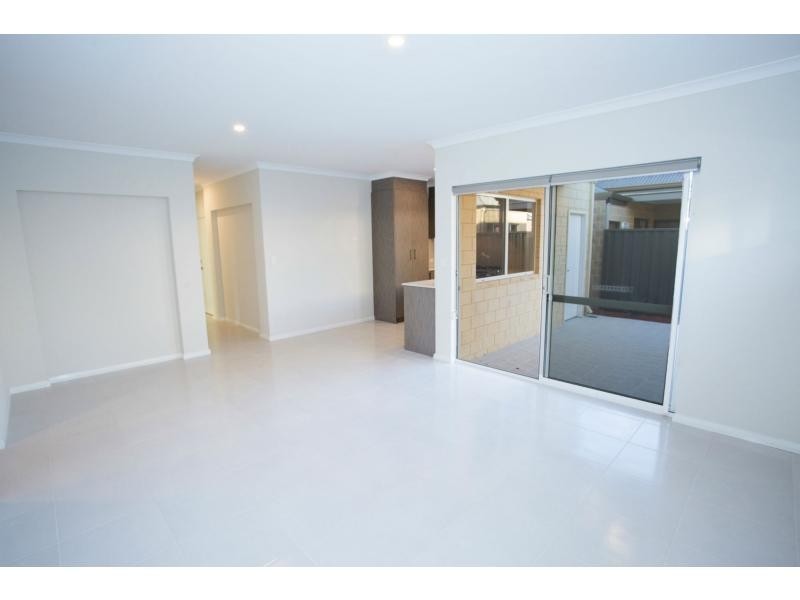 17/1 Balfour Road, Swan View WA 6056