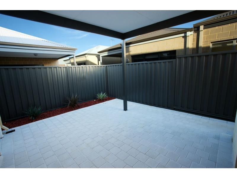 17/1 Balfour Road, Swan View WA 6056