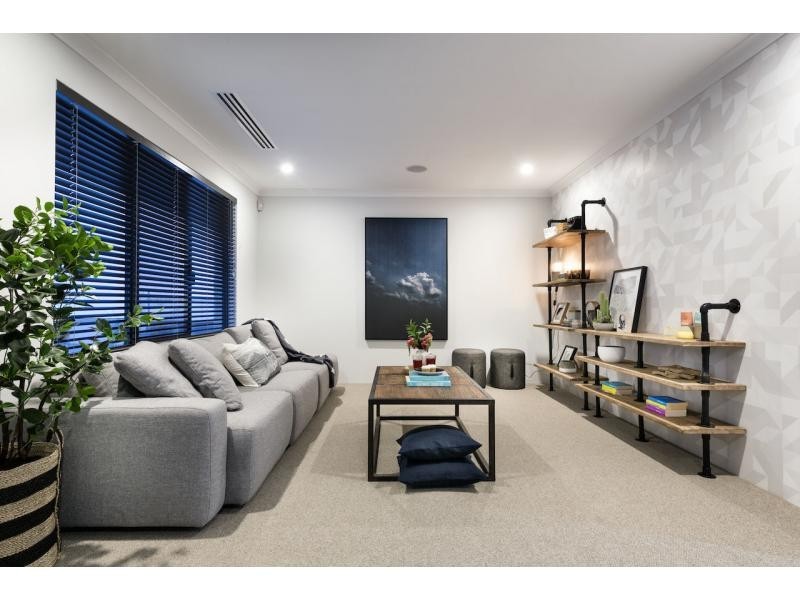 3 Charleston Road, Eglinton WA 6034