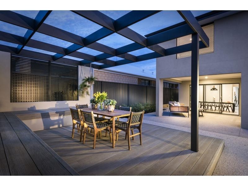 3 Charleston Road, Eglinton WA 6034