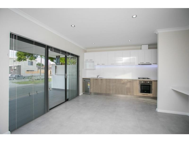 1-6/19 Ilumba Way, Nollamara WA 6061