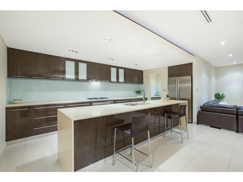 24 Splendens Turn, Halls Head WA 6210