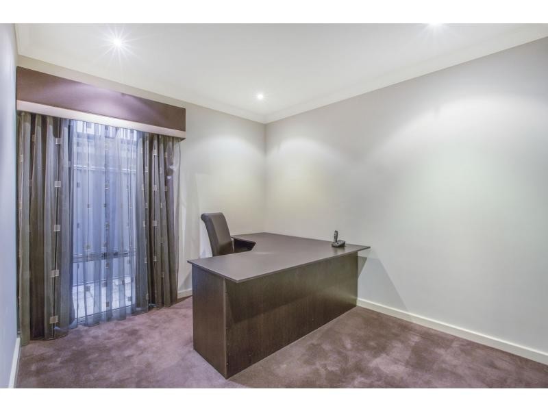 24 Splendens Turn, Halls Head WA 6210