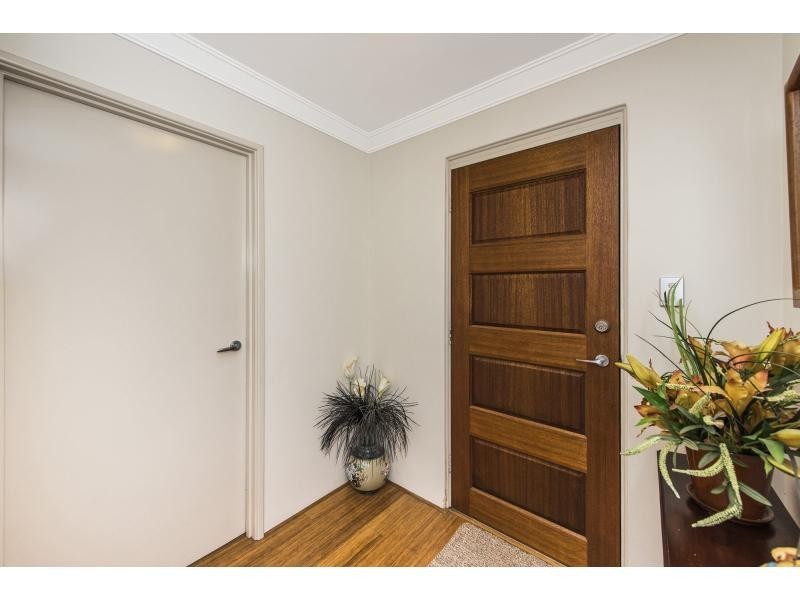 10 Tangier Parkway, Port Kennedy WA 6172