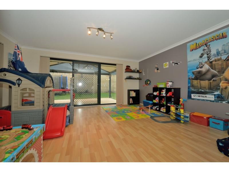 19 Lemon Gum Drive, Baldivis WA 6171