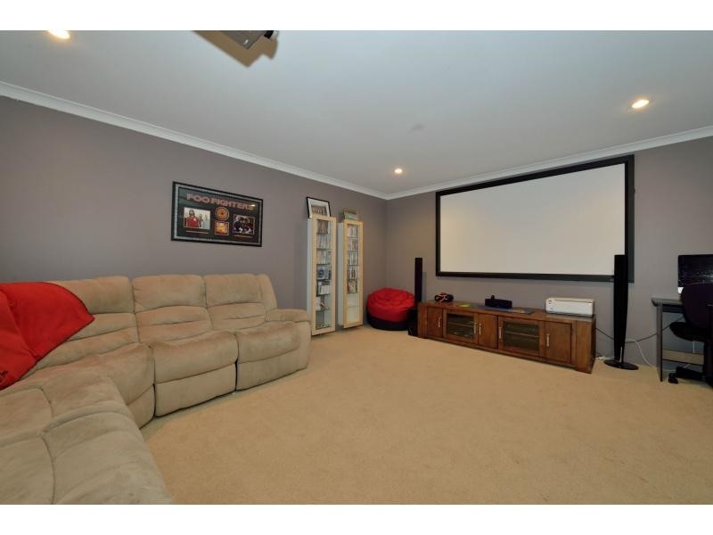 19 Lemon Gum Drive, Baldivis WA 6171