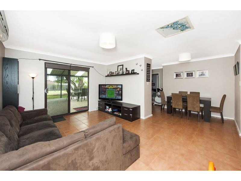 41 Dampier Drive, Golden Bay WA 6174