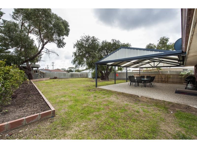 41 Dampier Drive, Golden Bay WA 6174