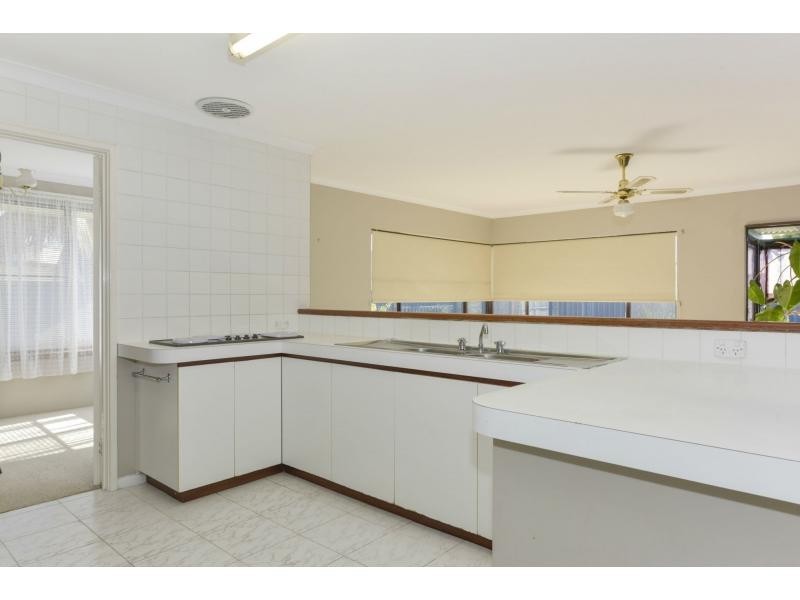 15 Conway Loop, Waikiki WA 6169