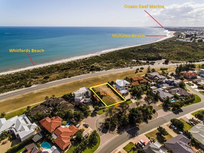 111 Castlecrag Drive, Kallaroo WA 6025